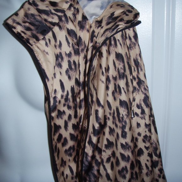 Plus Size Animal Print Hooded Anorak Coat, 3X - Picture 5 of 9